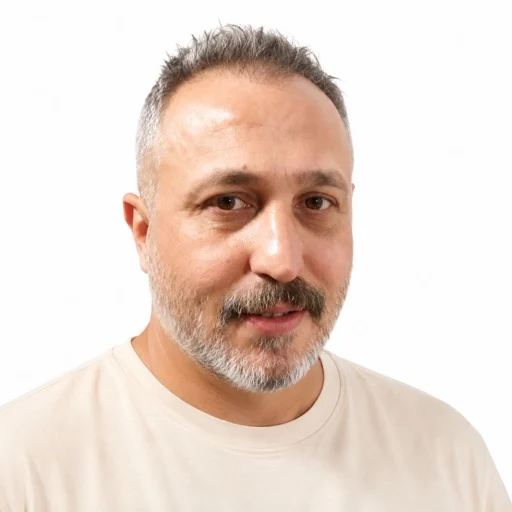 Emrah, Aytur Global şoför ekibi