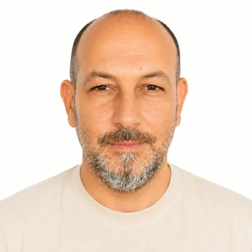 Özer, Aytur Global şoför ekibi
